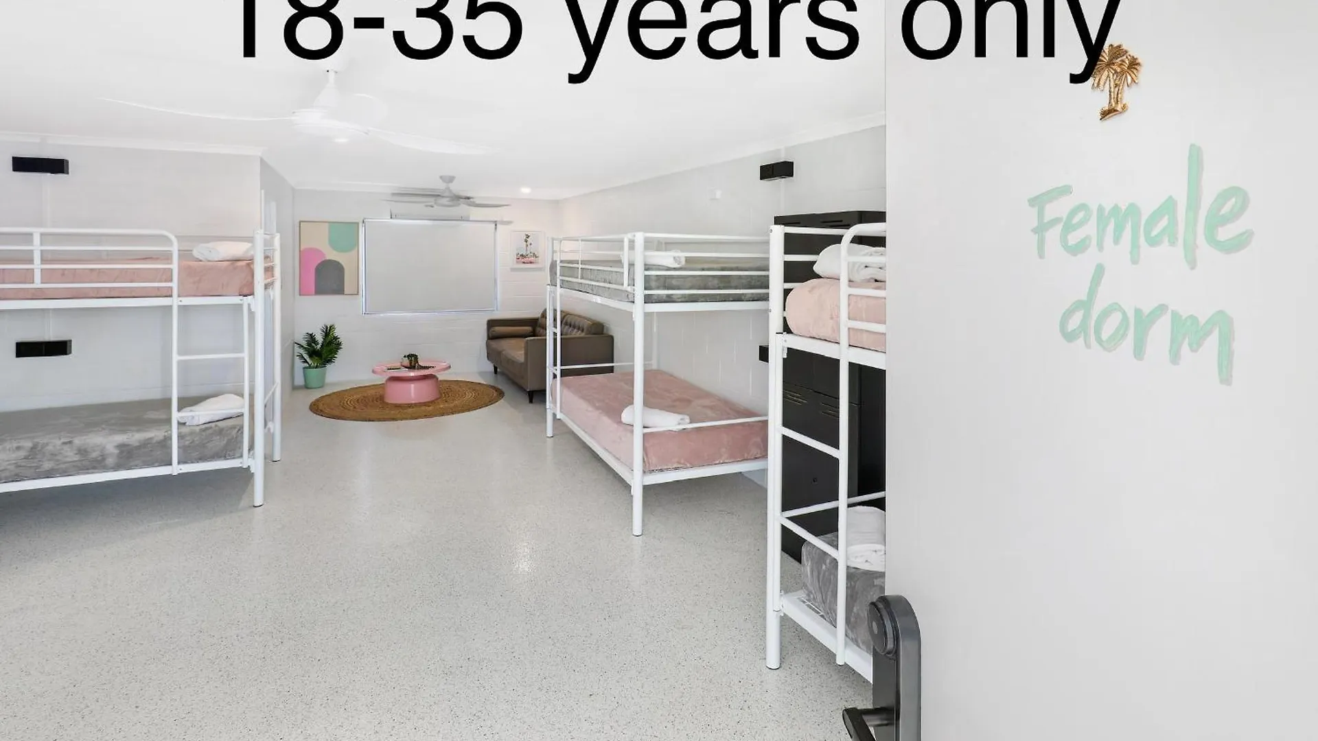 Palms On Parker Backpackers Hostel Maroochydore Australia